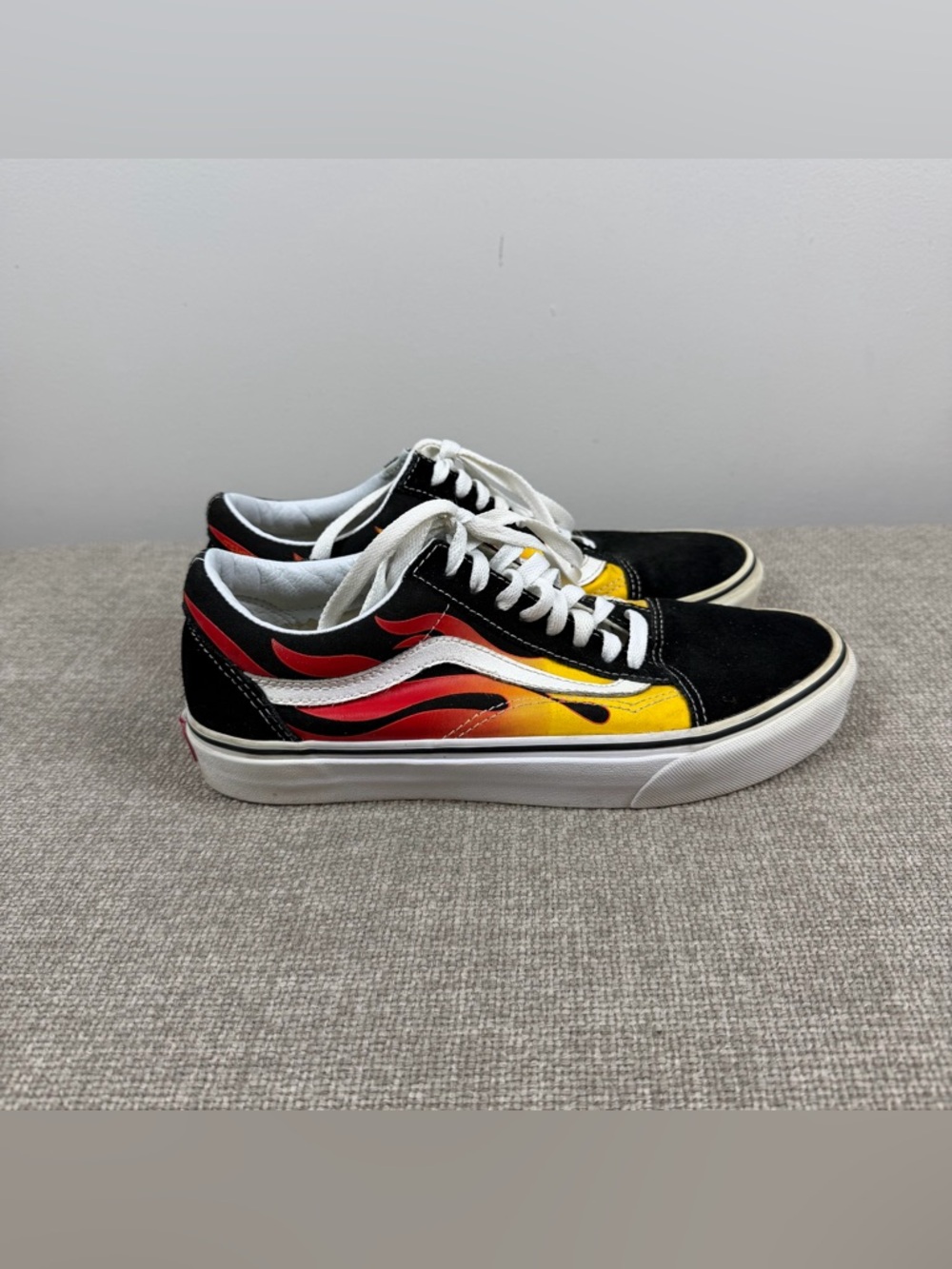 Vans Flame Old Skool Lace Up Low Top Men’s 7.5 Women’s 9 Skater Grunge Goth